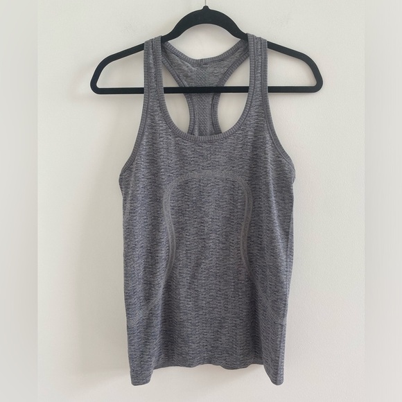 Lululemon Black/White Swiftly Tech Racerback Tank First Release Size 8 - Picture 2 of 8